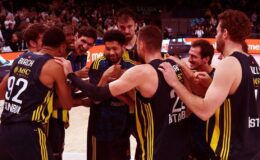 Fenerbahçe'nin maçı ertelendi: Resmi açıklama geldi